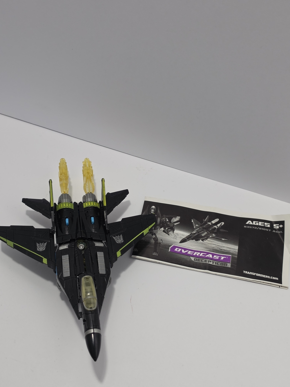 Transformers 2007 Movie Deluxe Class Overcast Allspark W/Missles And Instruction